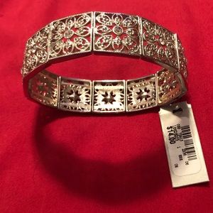 LADIES FUN SILVER BRACELET